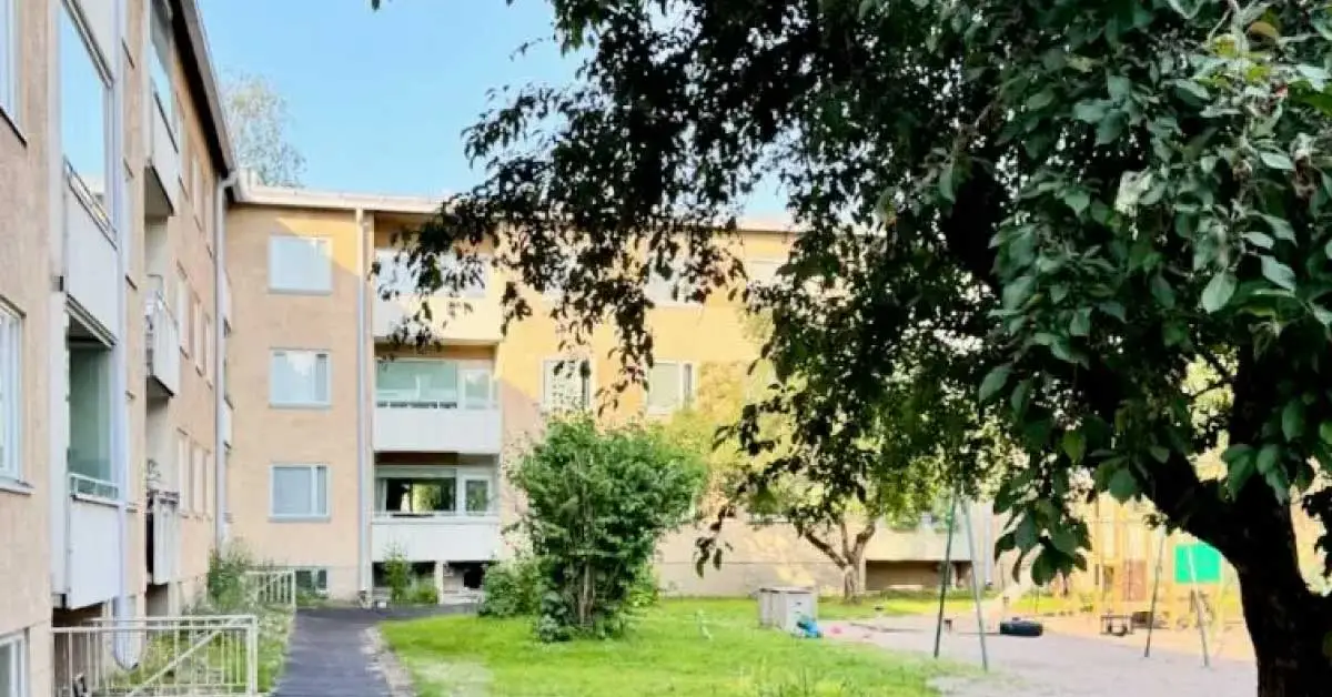 10-isannointi-asiakastarina-klaavuntie12
